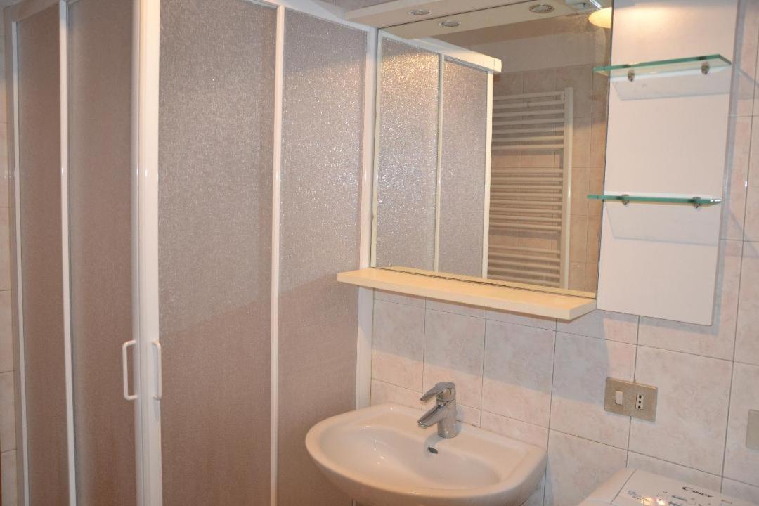 Appartement Cheers Sunset 097084-Lni-00008 à Varenna Extérieur photo